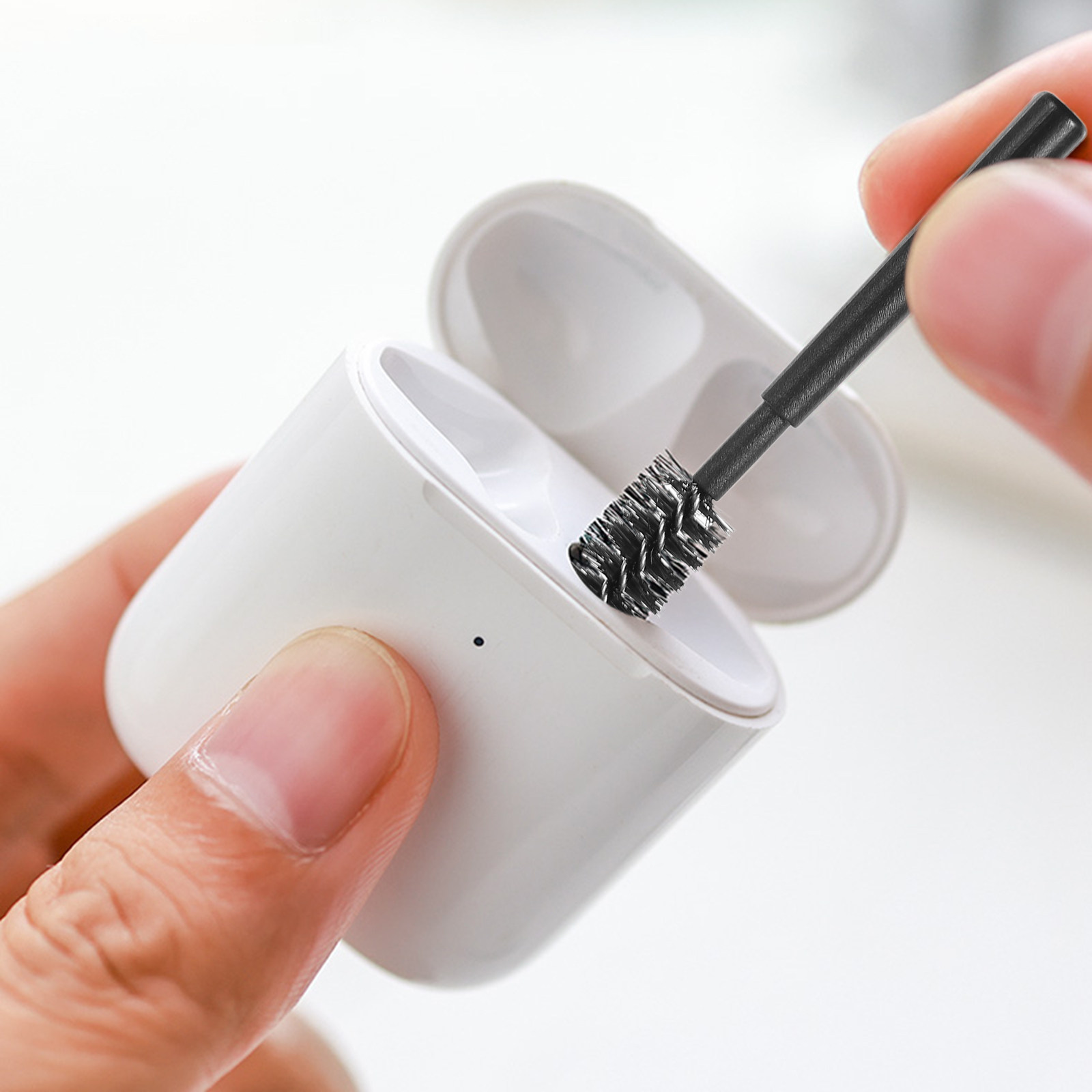 Earbuds Charging Case - 12Pcs Earphones Case Cleaning Brushes High-Quality